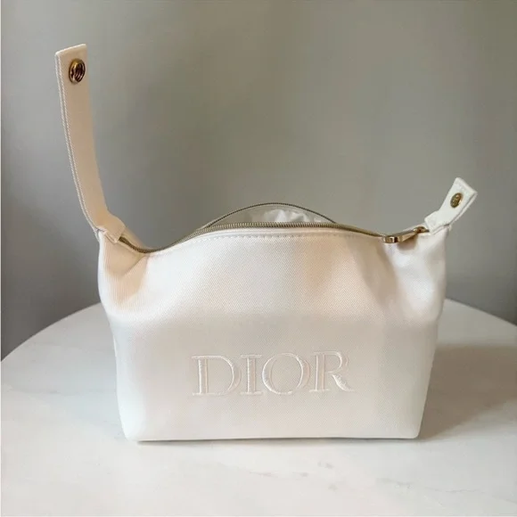2025 Dior Beauty Nomad Top Handle Bag - Picture 3 of 9
